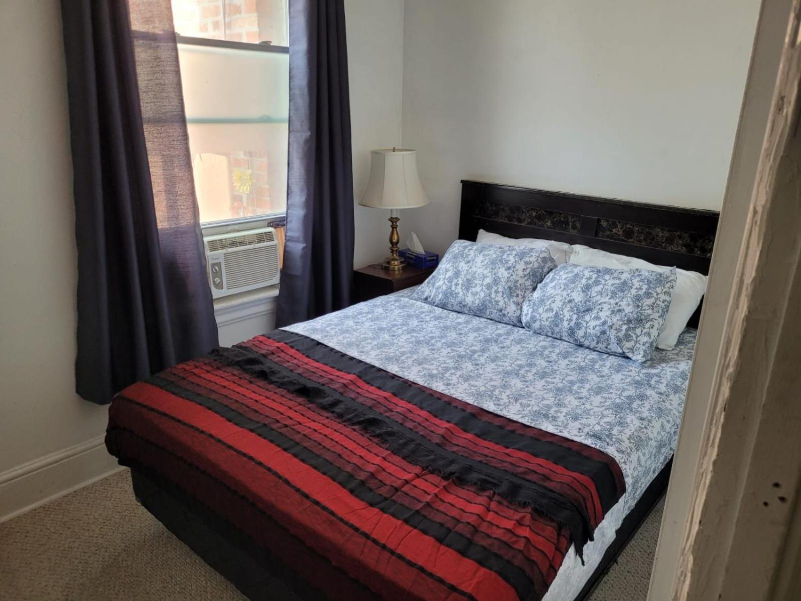 Cozy Downtown Two Bedrooms Free Parking Κίνγκστον Εξωτερικό φωτογραφία